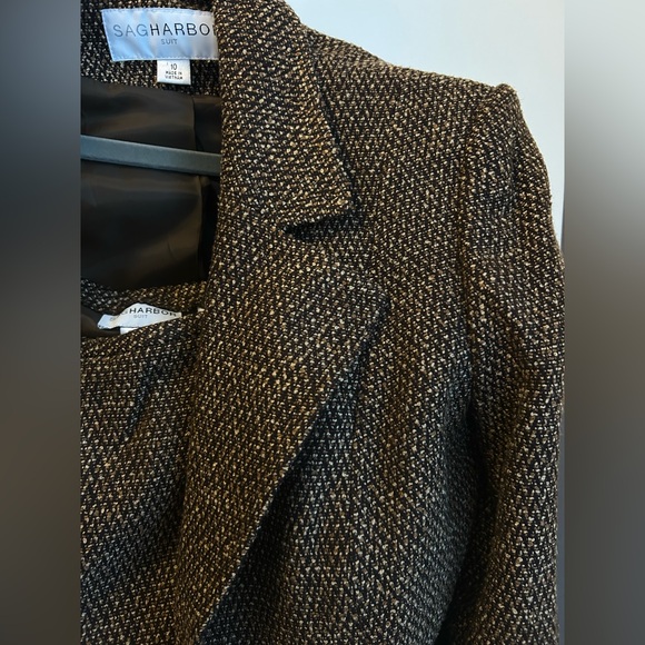 Sag Harbor Dark Brown Suit - Picture 8 of 10